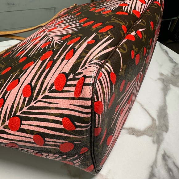 Louis Vuitton Jungle Dot Neverfull MM - Picture 15 of 16